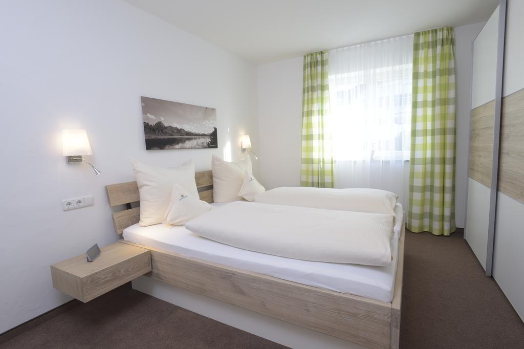 Ferienwohnungen Gerlach Oberstdorf Zimmer foto